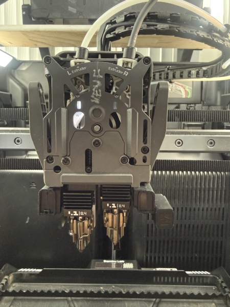 Click to view full screen Dual extruder idlers and filament sensor - H2D pro H2D H2C // Bambu Lab photo review